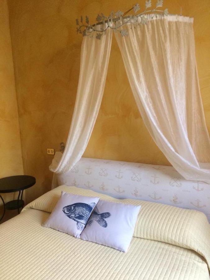 Lola A Apartment